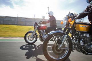 Honda CB750 oud&nieuw